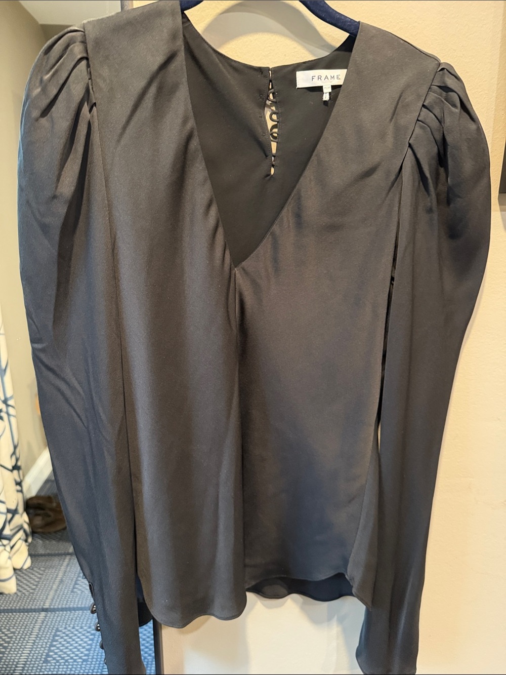 Frame Denim Black V-Neck Puff Sleeve Top